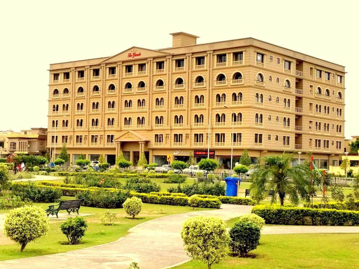 Executive 3 Bedrooms Apartment In Bahria Town Rawalpindi Exterior foto
